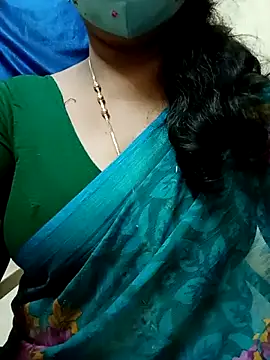 Snapshot of sushma26 chatting on 05/28/26, 06:05 sushma26 online show from 05/28/26, 06:05