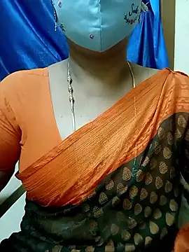 Snapshot of sushma26 chatting on 06/12/26, 05:56 sushma26 online show from 06/12/26, 05:56