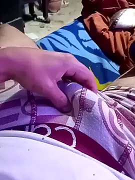 QJHoElyking online show from 10/16/25, 06:58