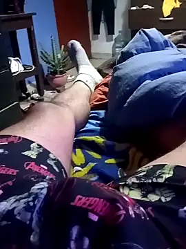 QJHoElyking online show from 10/22/25, 07:41