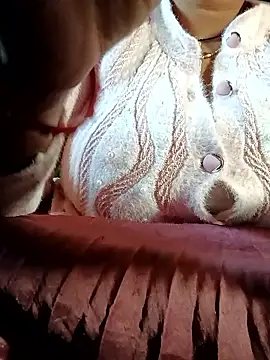 CUTGIRL76 online show from 01/11/26, 09:47