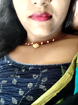 AnanyaKapoor89 online show from 09/23/25, 05:21