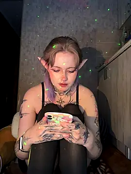 n1ghtcloud online show from 10/03/25, 11:24