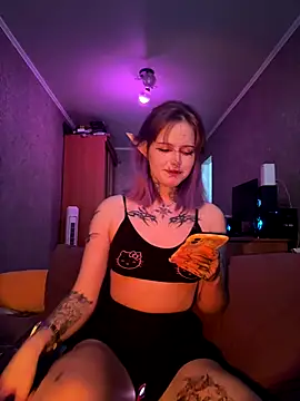 n1ghtcloud online show from 10/28/25, 06:39