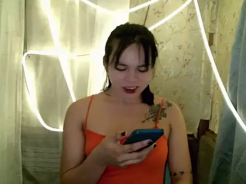 kera metina online show from 05/24/26, 11:43