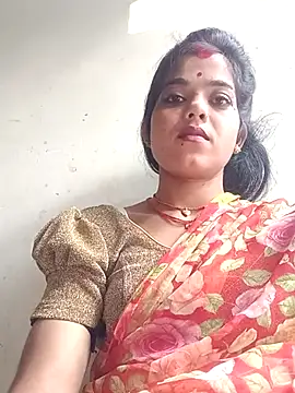 Snapshot of Rachna_Love chatting on 10/17/25, 10:40 Rachna Love online show from 10/17/25, 10:40