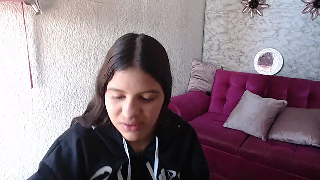Evagirl69 online show from 05/20/26, 12:22
