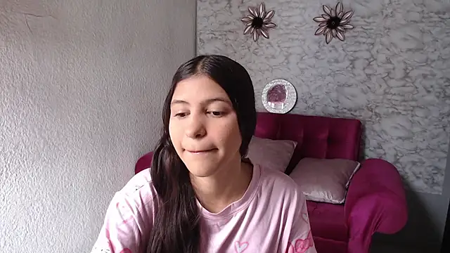 Evagirl69 online show from 05/21/26, 12:12