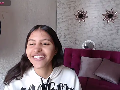 Evagirl69 online show from 07/28/26, 12:48