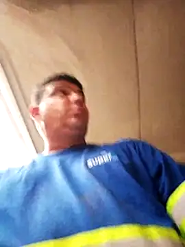 branquinho3 online show from 04/24/26, 05:04