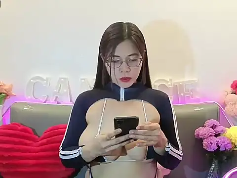 candiceempire online show from 05/03/26, 02:50