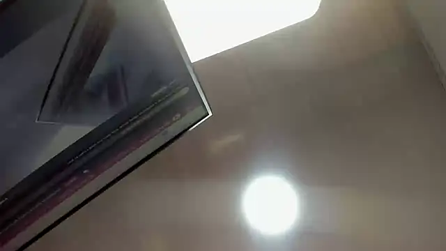 Snapshot of Vickysweeeettt chatting on 10/02/25, 07:54 Vickysweeeettt online show from 10/02/25, 07:54