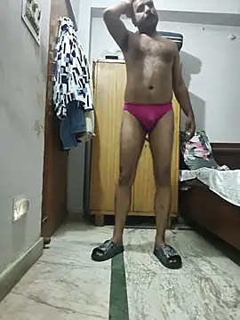 Snapshot of vardh033 chatting on 11/24/25, 05:29 vardh033 online show from 11/24/25, 05:29