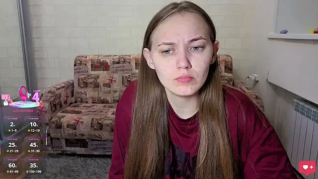 Snapshot of AlisaWyn chatting on 10/27/25, 11:14 AlisaWyn online show from 10/27/25, 11:14