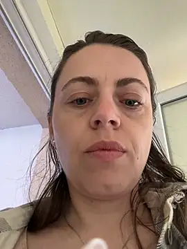 ladywithbigass online show from 04/28/26, 04:39