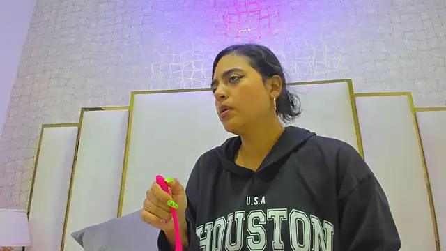 thalia888  online show from 02/17/26, 07:53