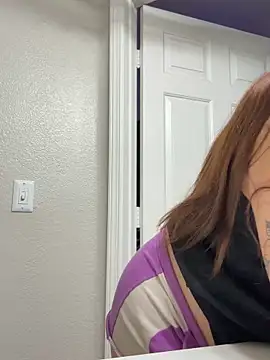 Snapshot of marcylove chatting on 11/05/25, 08:20 marcylove online show from 11/05/25, 08:20