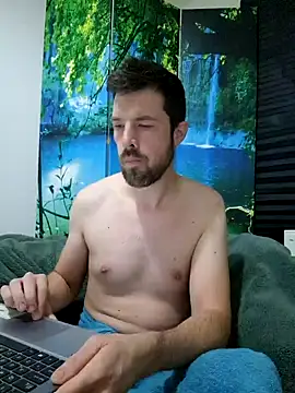 Snapshot of welcome-to-the-jungle chatting on 11/20/25, 06:07 welcome-to-the-jungle online show from 11/20/25, 06:07