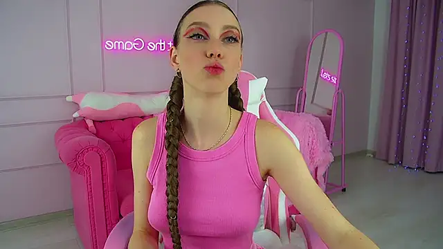 VeronicaVances online show from 09/19/25, 06:08