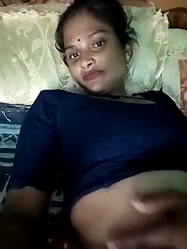 Snapshot of Sapna9685 chatting on 11/01/25, 04:09 Sapna9685 online show from 11/01/25, 04:09