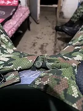 Snapshot of lamejorpene chatting on 10/14/25, 01:56 lamejorpene online show from 10/14/25, 01:56