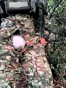 Snapshot of lamejorpene chatting on 10/25/25, 11:07 lamejorpene online show from 10/25/25, 11:07