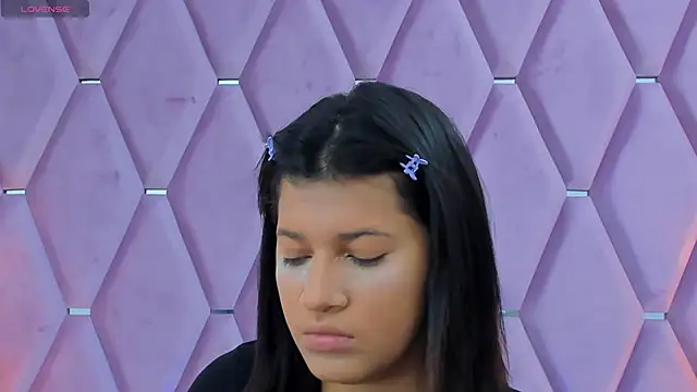 MaskedGirl  online show from 10/21/25, 11:55