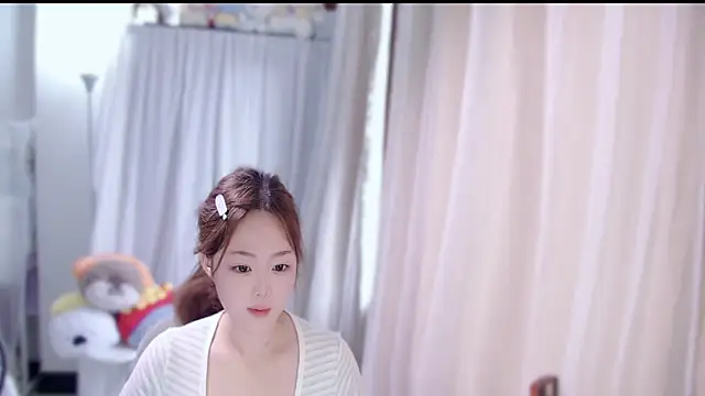 YUANYUAN-A online show from 09/19/25, 06:26