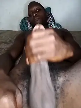 Biguyzi online show from 03/22/26, 04:54