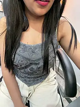 Riya-6969 online show from 05/02/26, 12:48