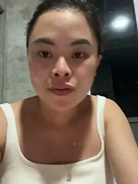 Snapshot of han-cute chatting on 09/13/25, 03:12 han-cute online show from 09/13/25, 03:12