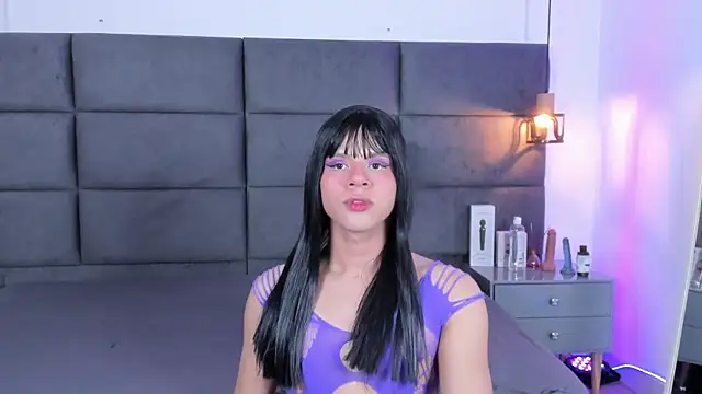 Slenna Moon online show from 11/16/25, 03:01