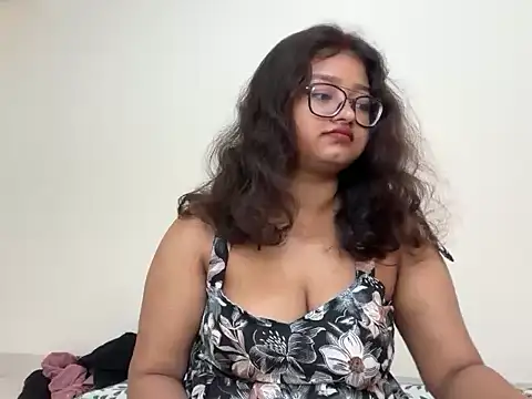 Drizzling Intimecy online show from 09/22/25, 06:48