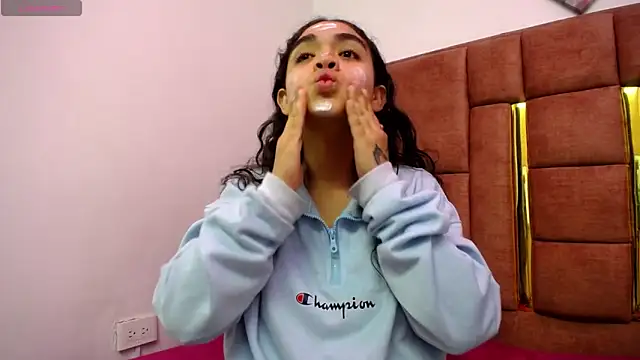 KENDALL ART online show from 02/05/26, 04:17