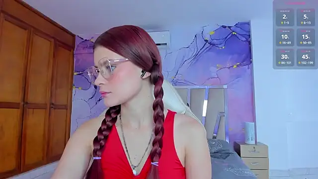 Snapshot of EvaKalifa chatting on 09/10/25, 12:16 EvaKalifa online show from 09/10/25, 12:16