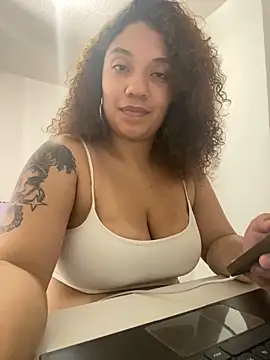 MorganaBelc online show from 11/13/25, 04:17