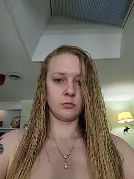 Snapshot of _Karizma_ chatting on 11/12/25, 11:32 Karizma online show from 11/12/25, 11:32