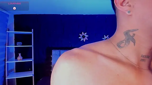 LiamDeep online show from 04/16/26, 09:39