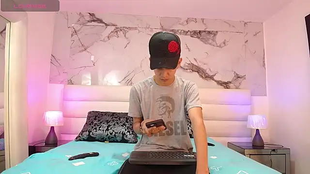 Marcus and Tony online show from 04/13/26, 07:52