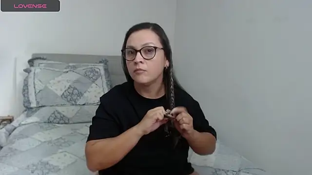 sophie lopez1 online show from 01/28/25, 03:15