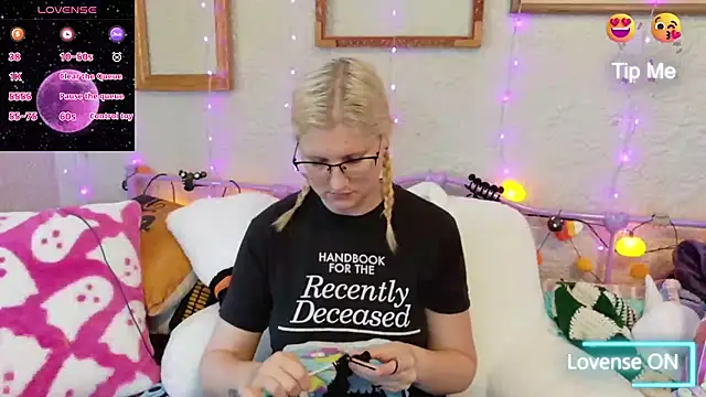 samanthamalichite online show from 10/22/25, 03:12