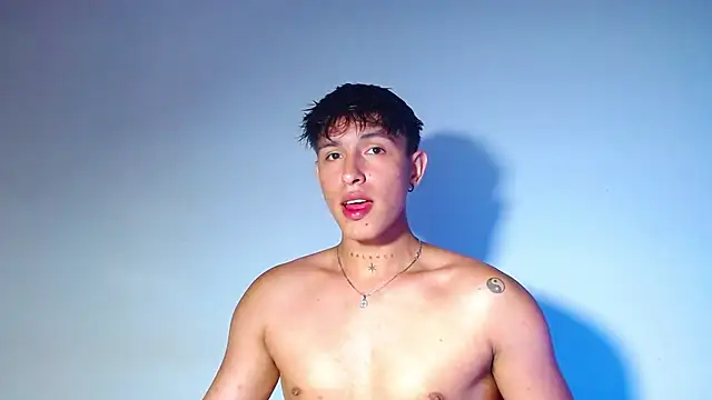 rowanbigboy23 online show from 03/22/26, 12:47