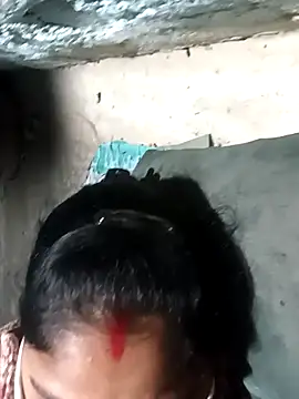 Sheema tyagi online show from 11/14/25, 09:57