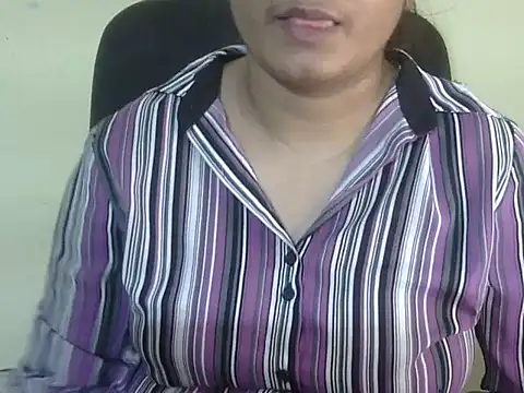 Aanya Hazel online show from 10/02/25, 02:35