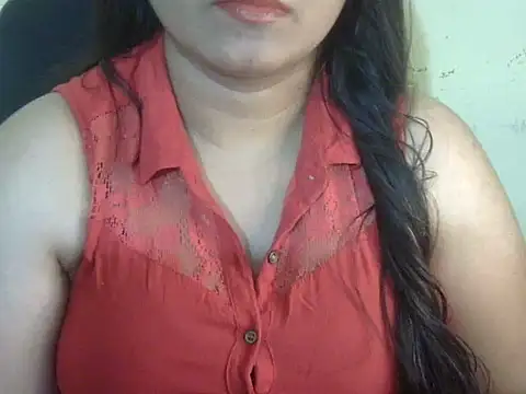 Aanya Hazel online show from 10/26/25, 07:42