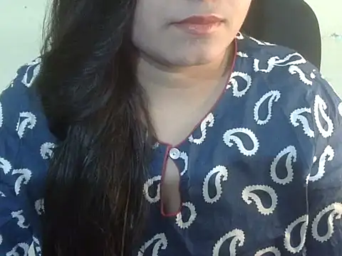 Aanya Hazel online show from 11/09/25, 09:35