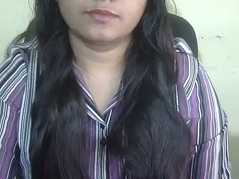 Aanya Hazel online show from 01/17/26, 08:56