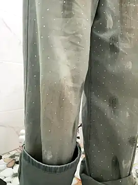 Snapshot of tran_my chatting on 09/27/25, 03:11 tran my online show from 09/27/25, 03:11