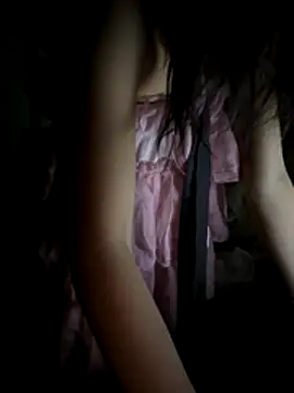 Snapshot of tran_my chatting on 10/31/25, 04:57 tran my online show from 10/31/25, 04:57