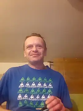 Kuba Gd online show from 02/19/25, 04:55